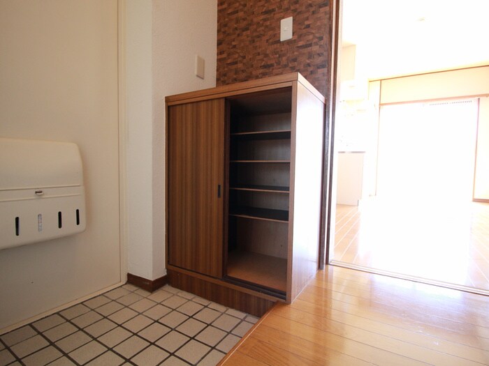 物件内観写真20　(靴箱)