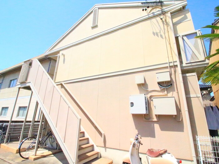 物件外観写真4　(外観写真)