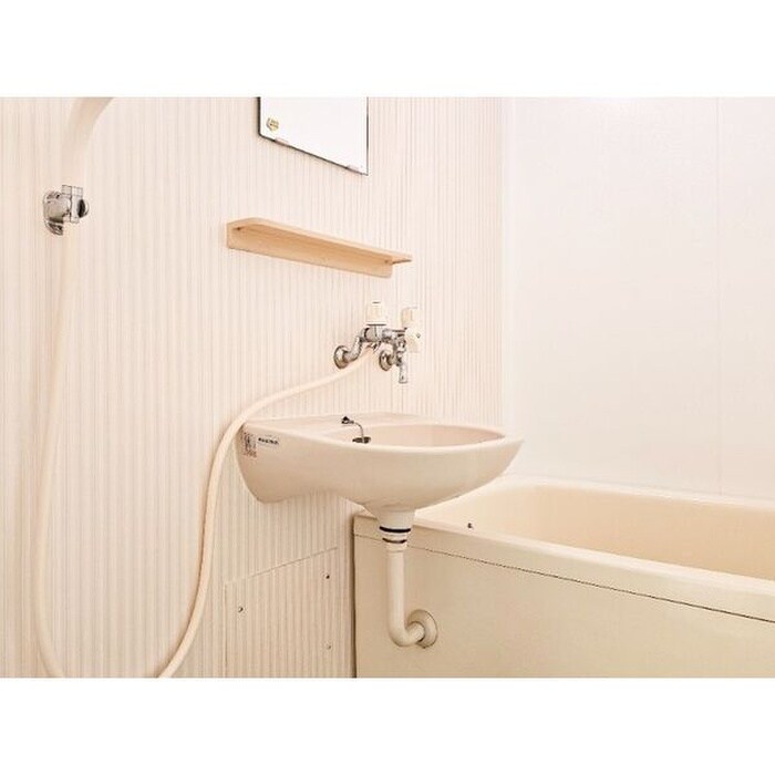 物件内観写真11　(洗面)