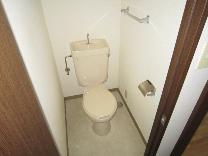 物件内観写真11　(トイレ)