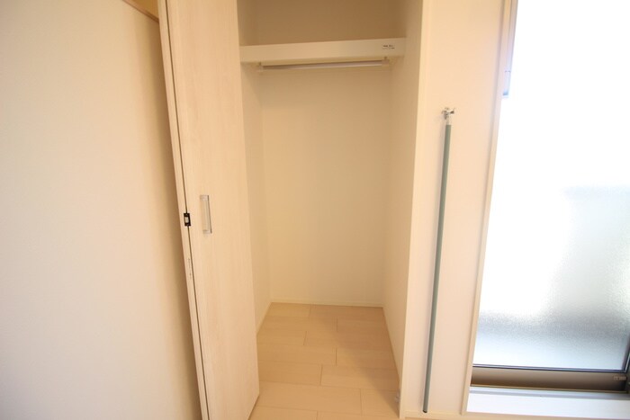 物件内観写真9　(収納)