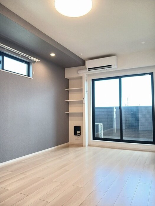 物件内観写真4　(居室)