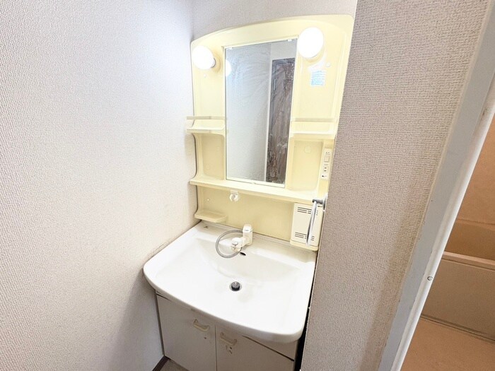 物件内観写真13　(洗面)