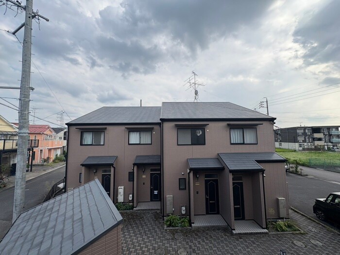 物件内観写真16　(室内からの展望)