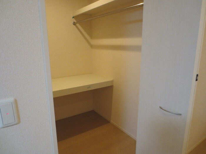 物件内観写真19　(収納)