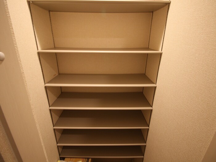 物件内観写真19　(靴箱)