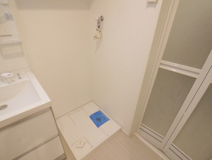 物件内観写真19　(洗濯機置場)