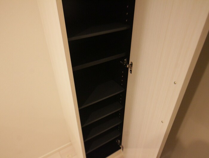 物件内観写真20　(靴箱)