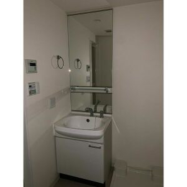 物件内観写真10　(洗面)