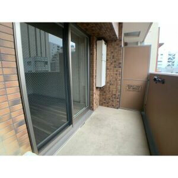 物件内観写真16　(ベランダ・バルコニー)