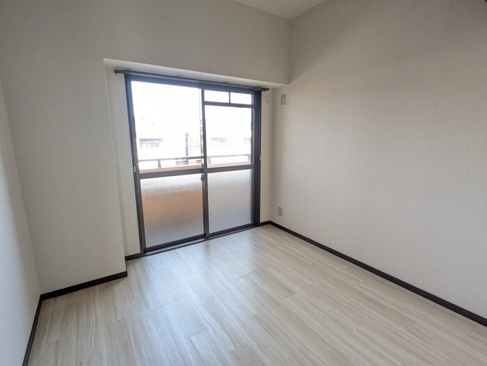 物件内観写真11　(居室)