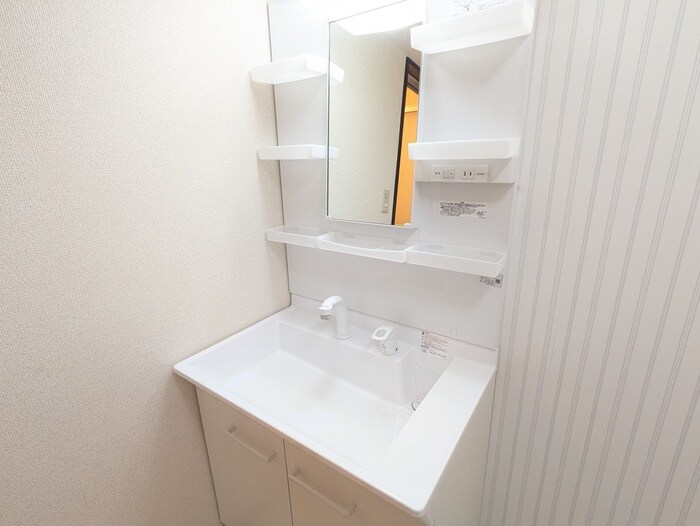 物件内観写真15　(洗面)