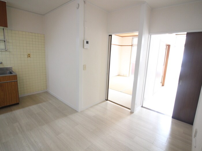 物件内観写真7　(居室)