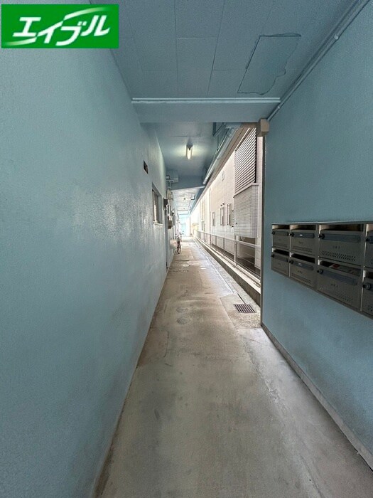 物件外観写真4　(建物設備)