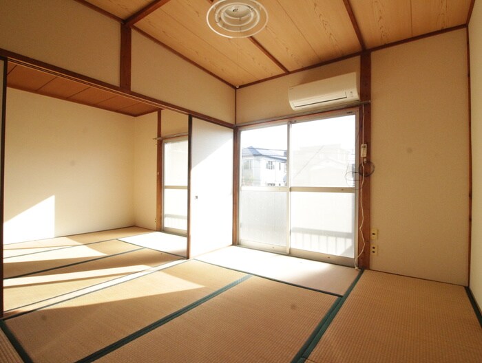 物件内観写真9　(居室)