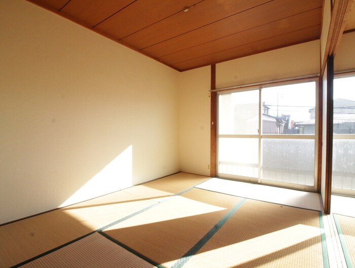 物件内観写真10　(居室)