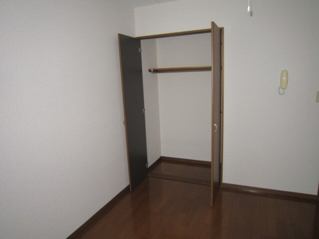 物件内観写真7　(収納)