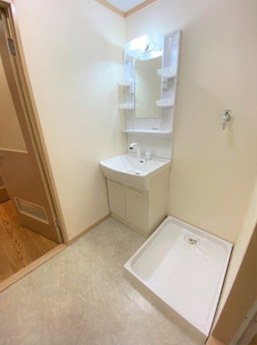 物件内観写真11　(洗面)