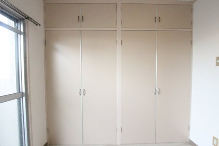 物件内観写真13　(収納)