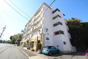 八事石坂ビル外観写真