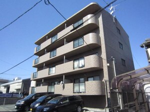 カ－サキムラ外観写真