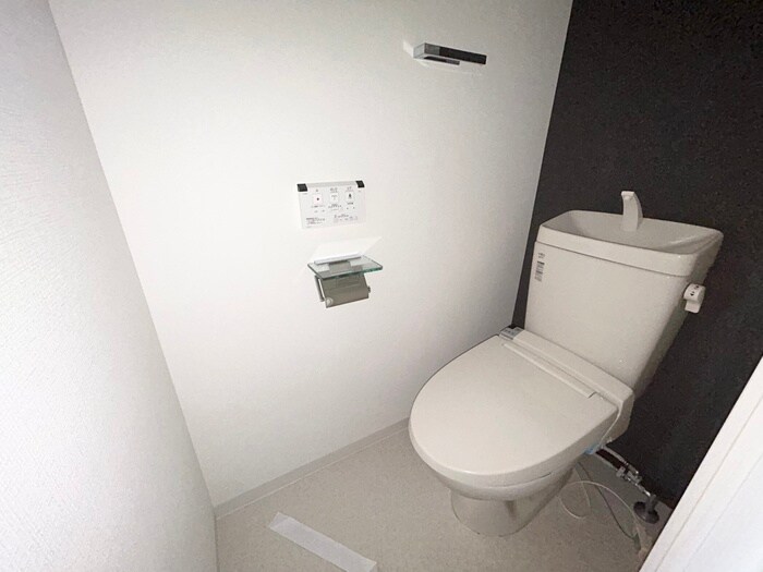 物件内観写真12　(トイレ)