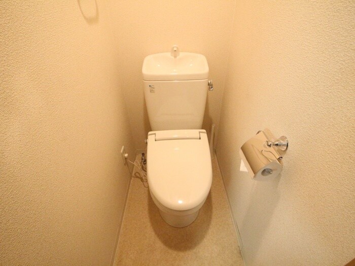 物件内観写真16　(トイレ)