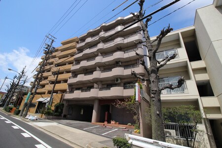 八事石坂マンション外観写真