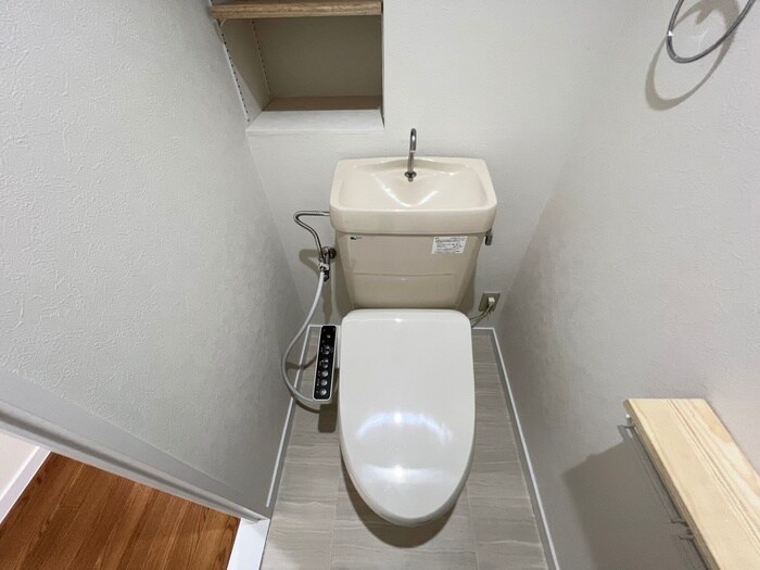 物件内観写真14　(トイレ)