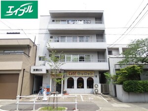 安藤ビル外観写真