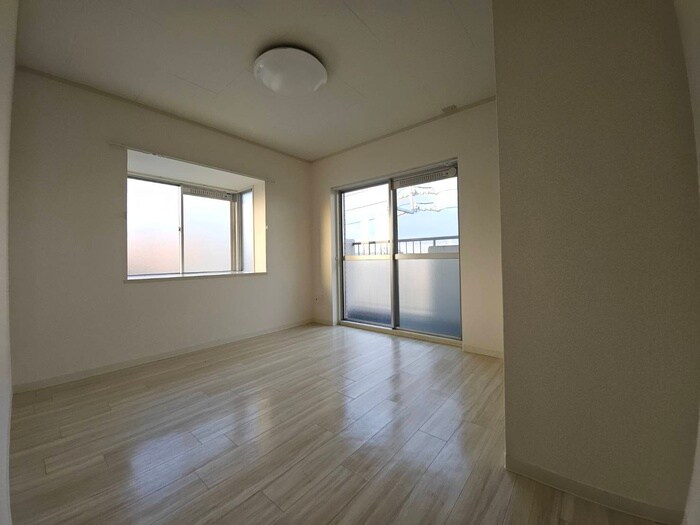 物件内観写真19　(居室)