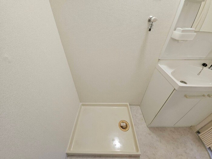 物件内観写真22　(洗濯機置場)