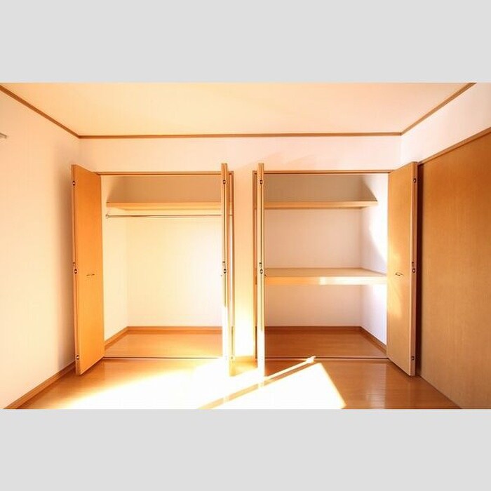 物件内観写真9　(収納)