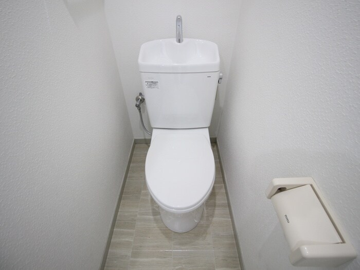 物件内観写真10　(トイレ)