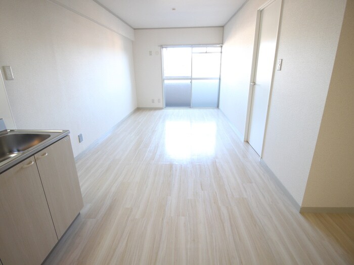 物件内観写真21　(居室)