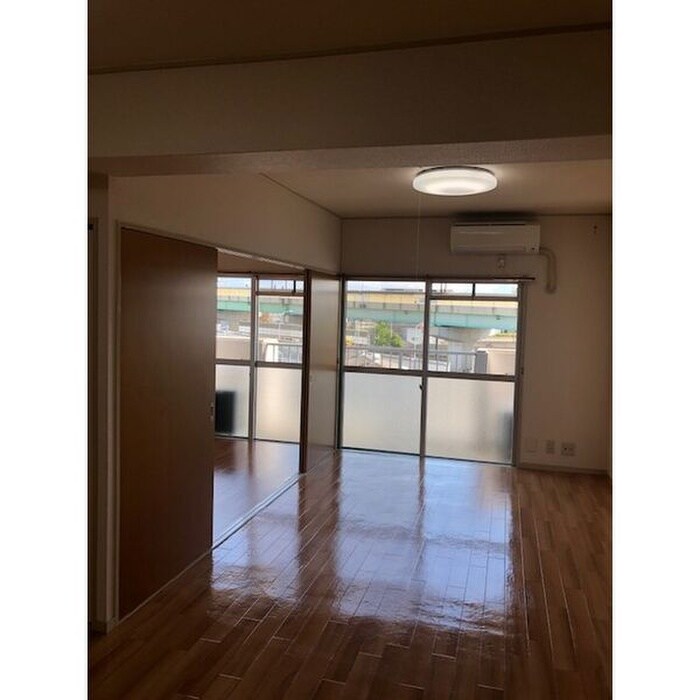 物件内観写真10　(居室)