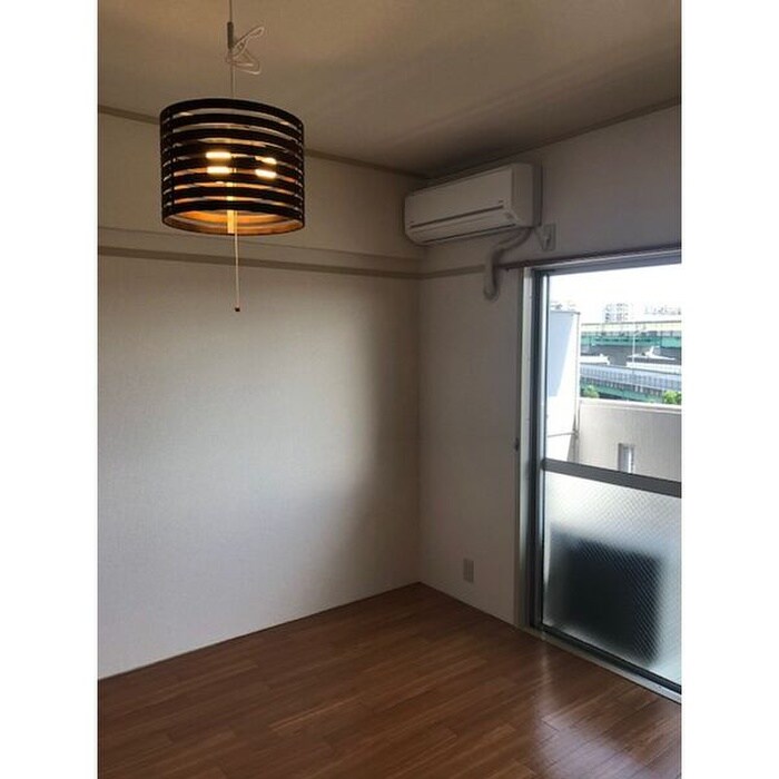 物件内観写真11　(居室)