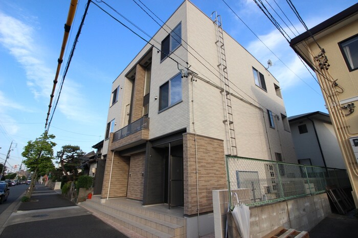 物件外観写真2　(外観写真)