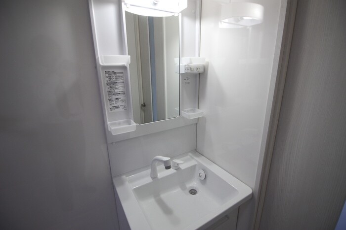 物件内観写真10　(洗面)