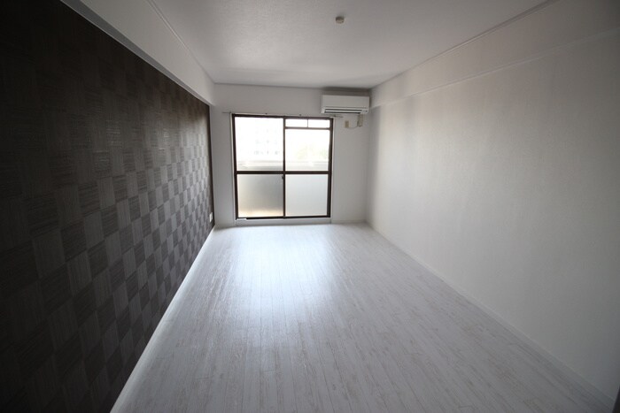 物件内観写真14　(居室)