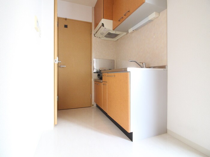 物件内観写真18　(廊下)