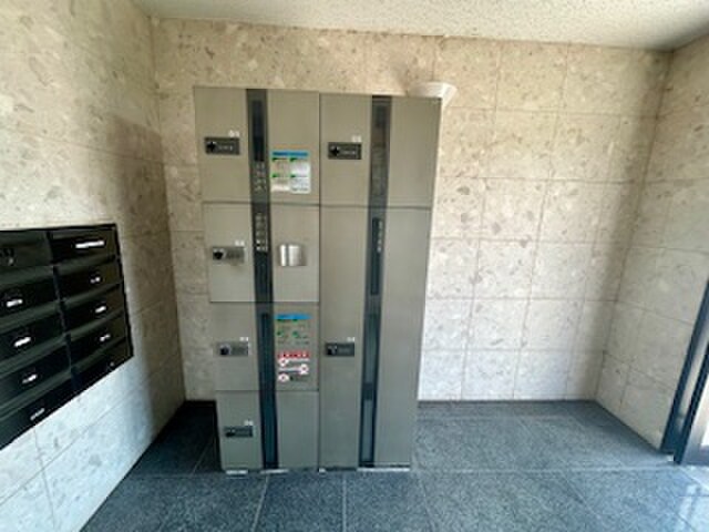 物件外観写真4　(建物設備)