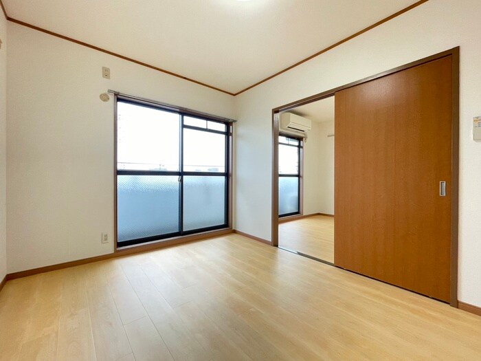 物件内観写真7　(居室)