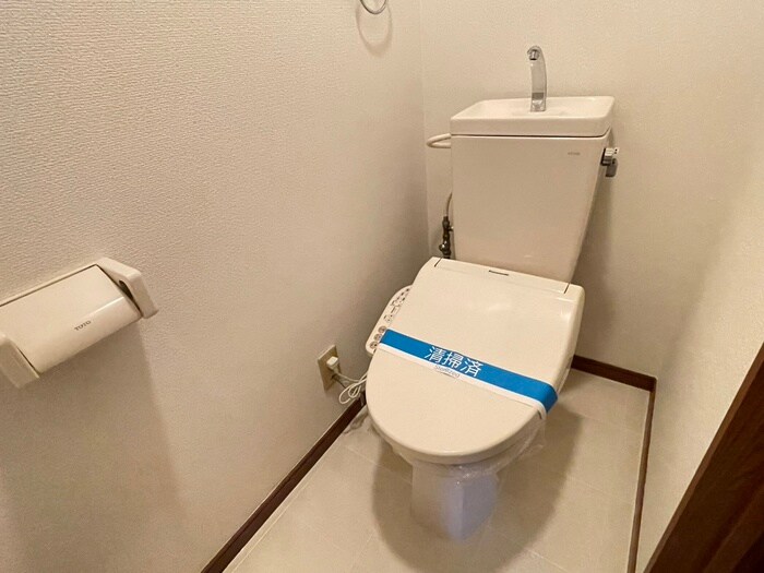 物件内観写真13　(トイレ)