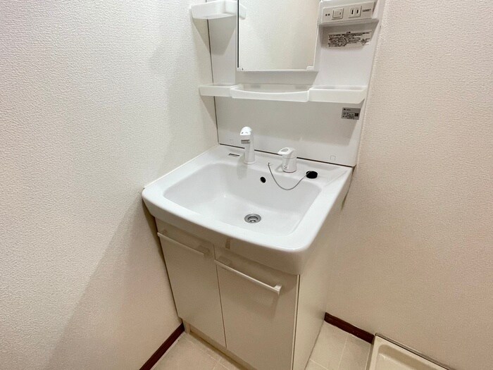 物件内観写真19　(洗面)