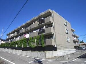グリーンヒルズ三好丘外観写真