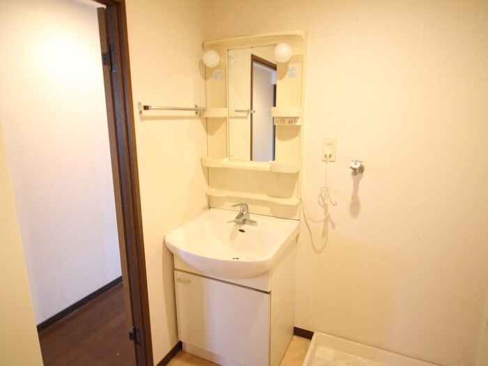 物件内観写真13　(洗面)