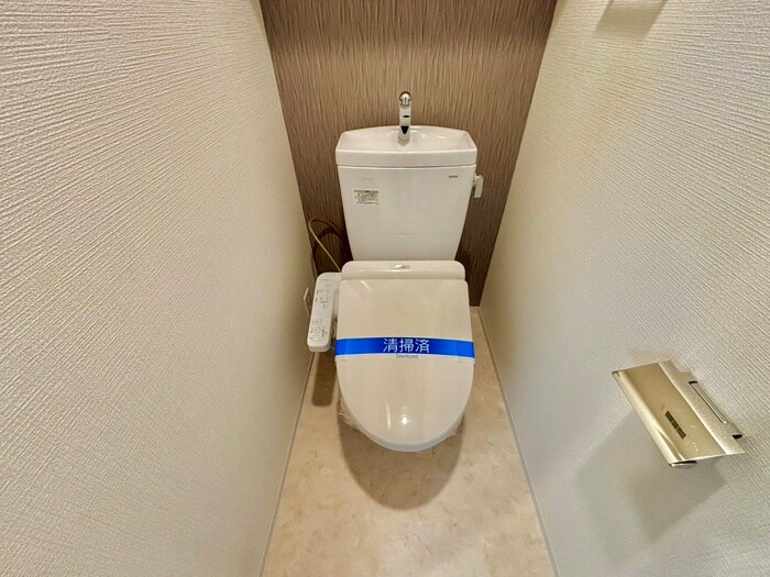 物件内観写真15　(トイレ)