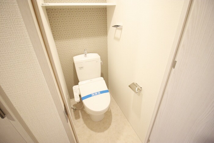 物件内観写真16　(トイレ)