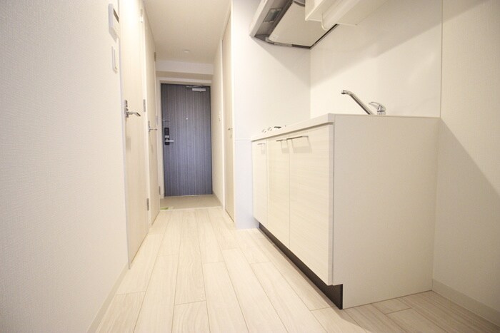 物件内観写真20　(廊下)